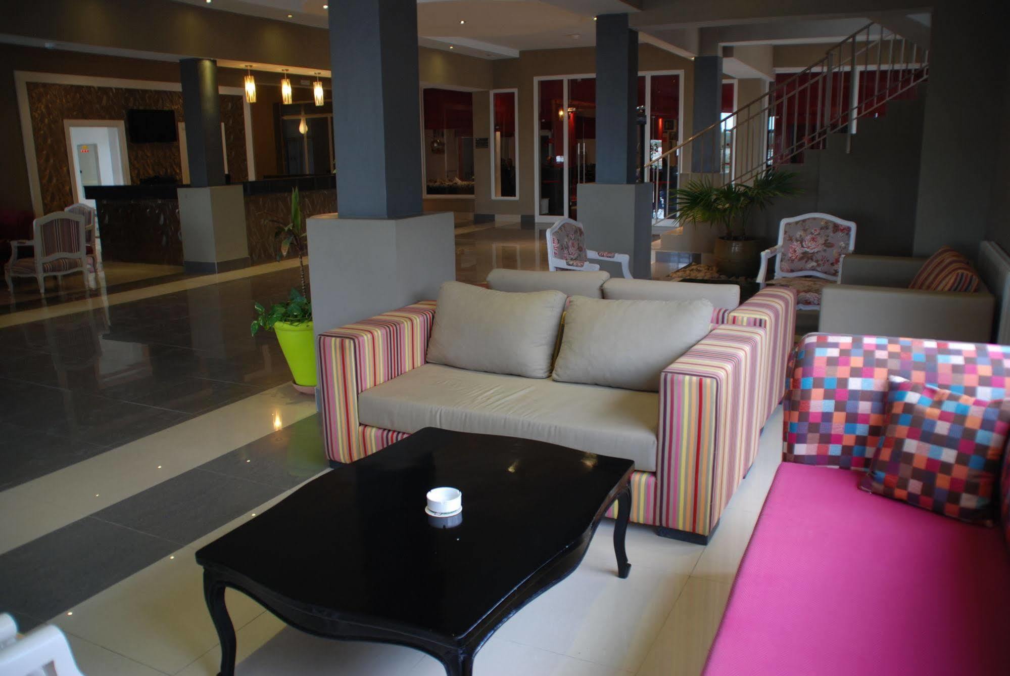 La Playa Hotel Club (Adults Only) 哈馬馬特 外观 照片